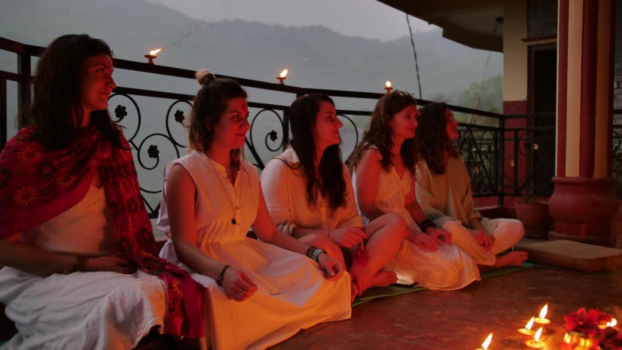 Green Hills Yoga Retreat Pokhara Extérieur photo