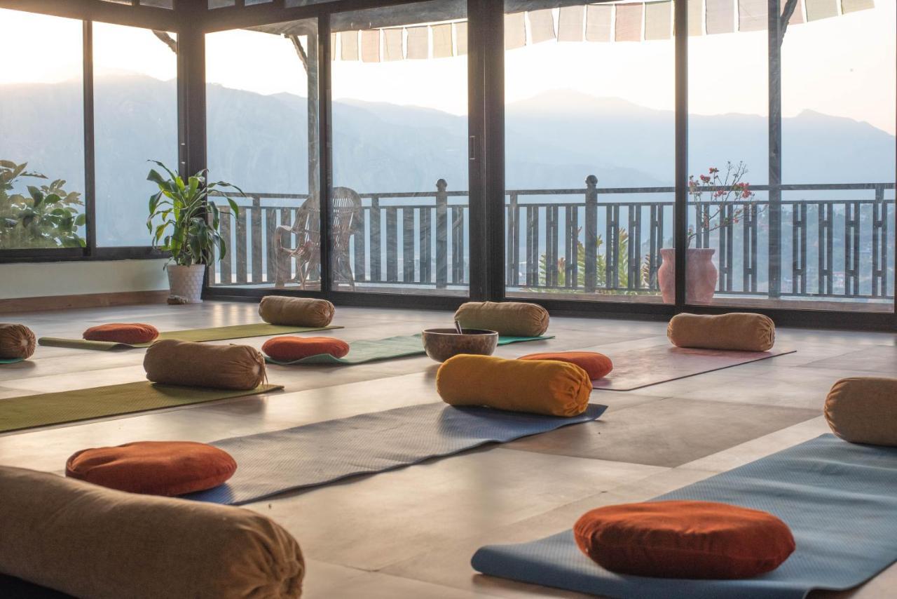 Green Hills Yoga Retreat Pokhara Extérieur photo
