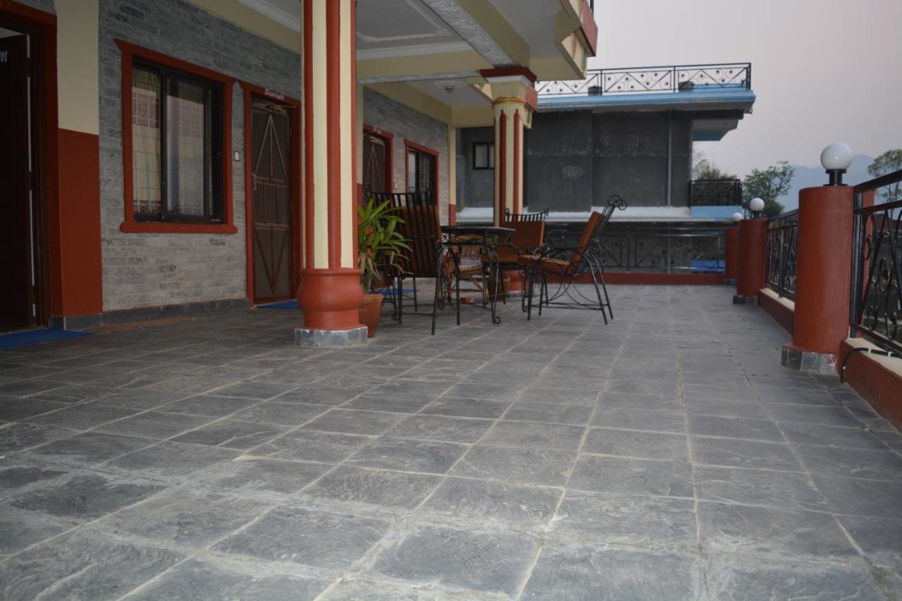 Green Hills Yoga Retreat Pokhara Extérieur photo