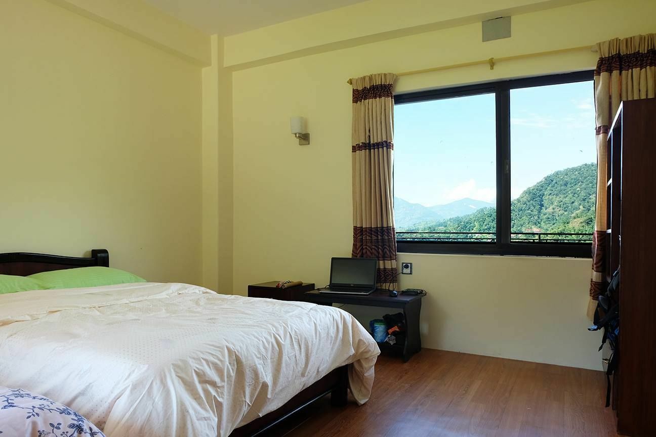 Green Hills Yoga Retreat Pokhara Extérieur photo